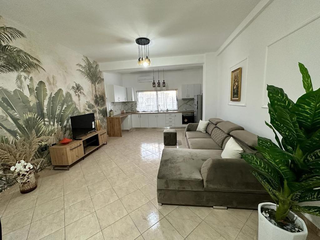 Victorias Apartment Tirane Zewnętrze zdjęcie