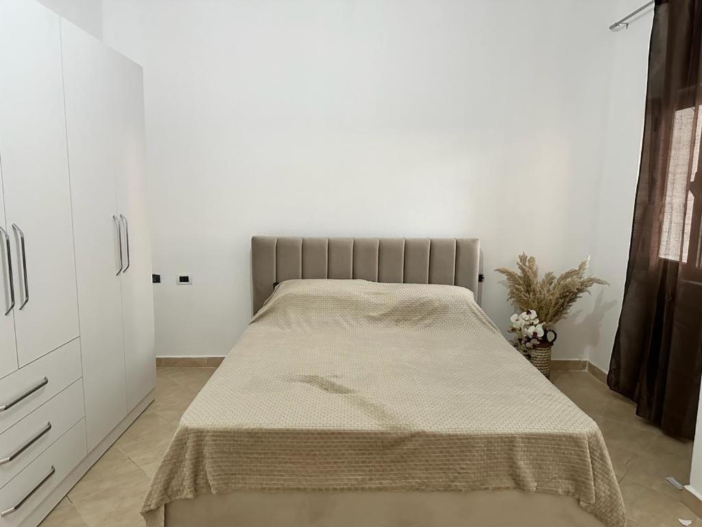 Victorias Apartment Tirane Zewnętrze zdjęcie